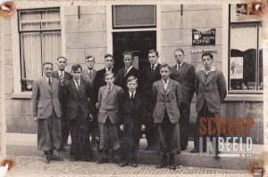 Diverse personen: Personen op deze foto zijn onbekend.