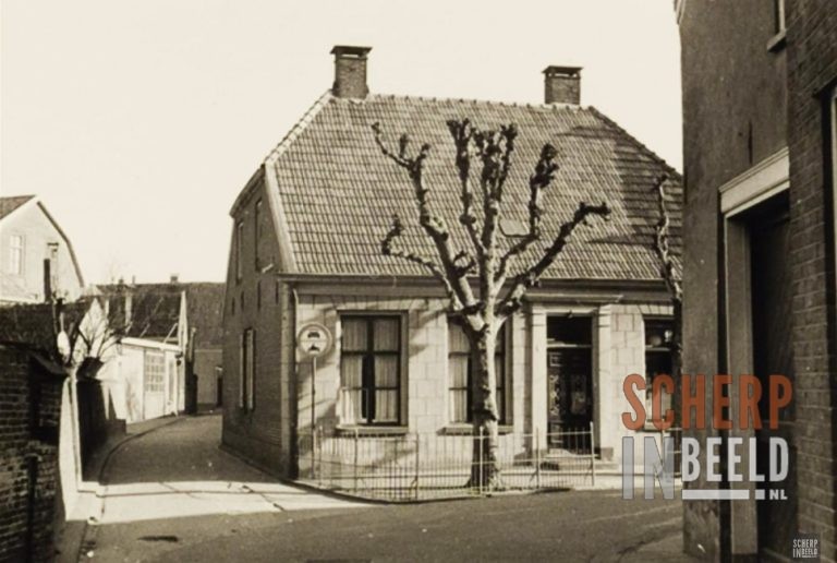 Lepelstraat met Bleuminksteeg