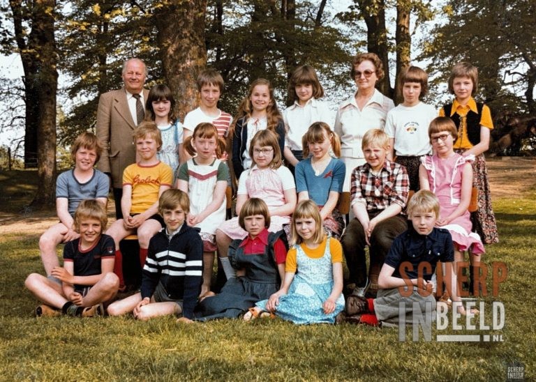 Klassenfoto Canisiusschool: Schooljaar 1978-1979. Klas 4a. Bro: Stadsmuseum Groenlo.