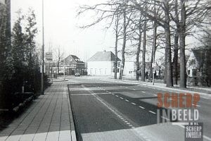 Borculoseweg: Foto genomen richting Beltrum, met rechts hotel De Watermolen.