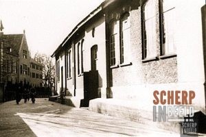 Nieuwstad: “Stoepschool”,voormalige Openbare School.