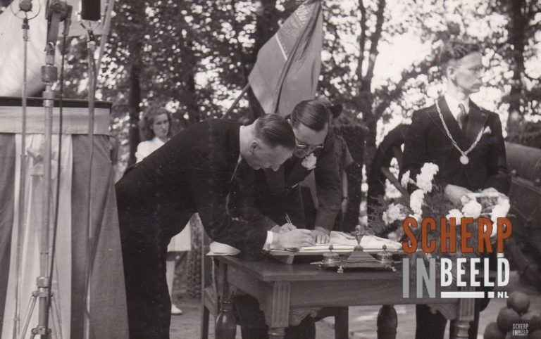 Onthulling kanon Prins Bernhard