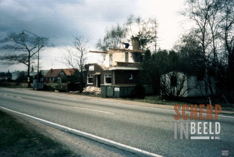 Afbraak woning aan de Eibergseweg